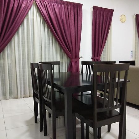 Masayu Putrajaya Homestay エクステリア 写真